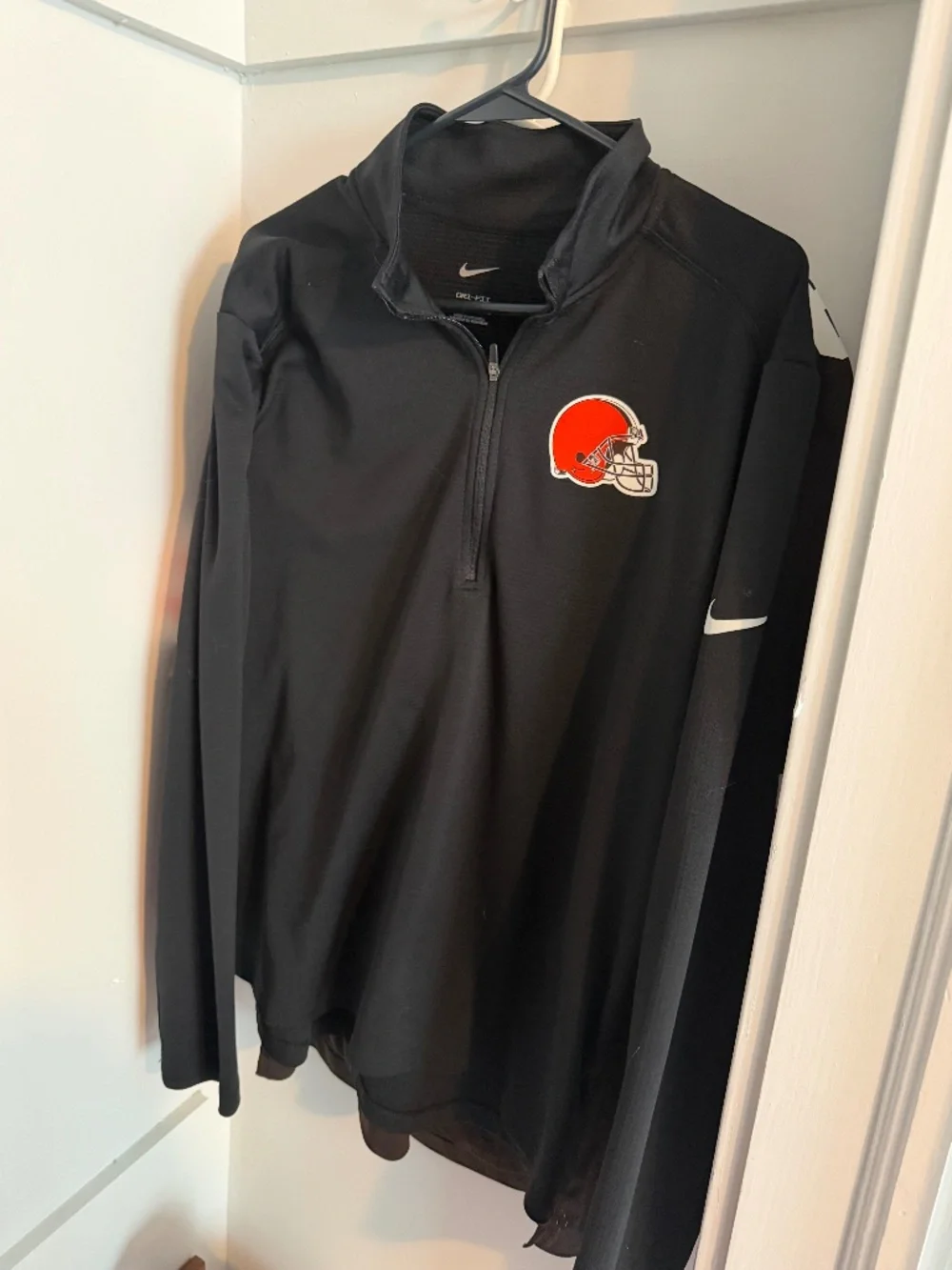 Cleveland Browns Nike Long Sleeve Dri Fit 1/4 zip